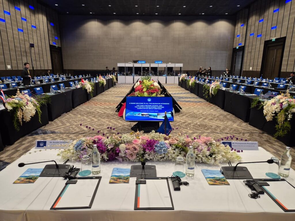 หูฟังแปลภาษา Mighty MICE and Bosch Digital Infrared Simutaneous Interpretation System and Televic D-Cerno Digital Conference Microphone in an international conference at Chiang Rai, Thailand.